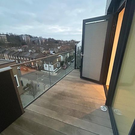 New 2 Bed Apartment Greenwich Londra Esterno foto